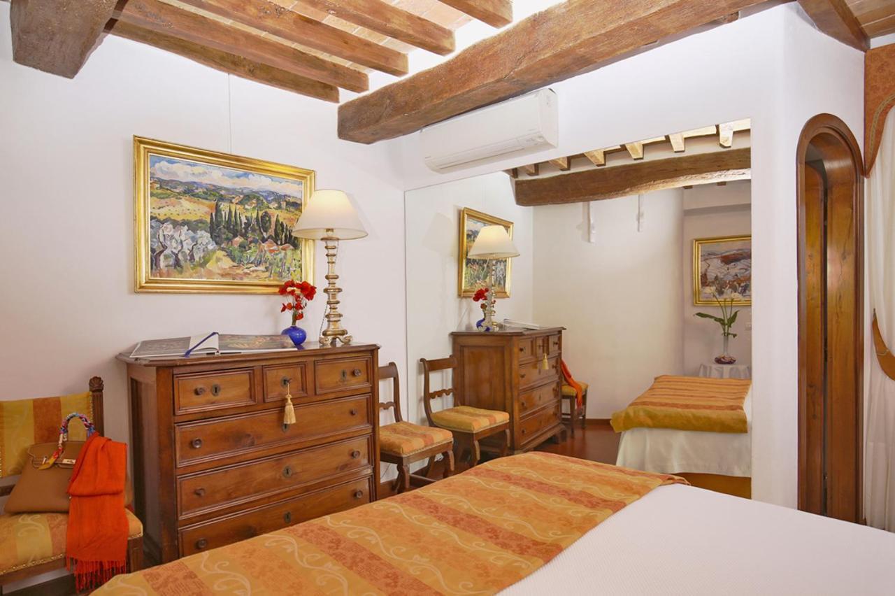 Apartment In B&B Del Giglio San Donato in Poggio Exterior foto